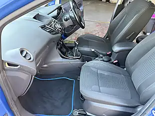 Used 2013 Ford Fiesta Titanium Econetic Blue - Interior and Exterior details 18