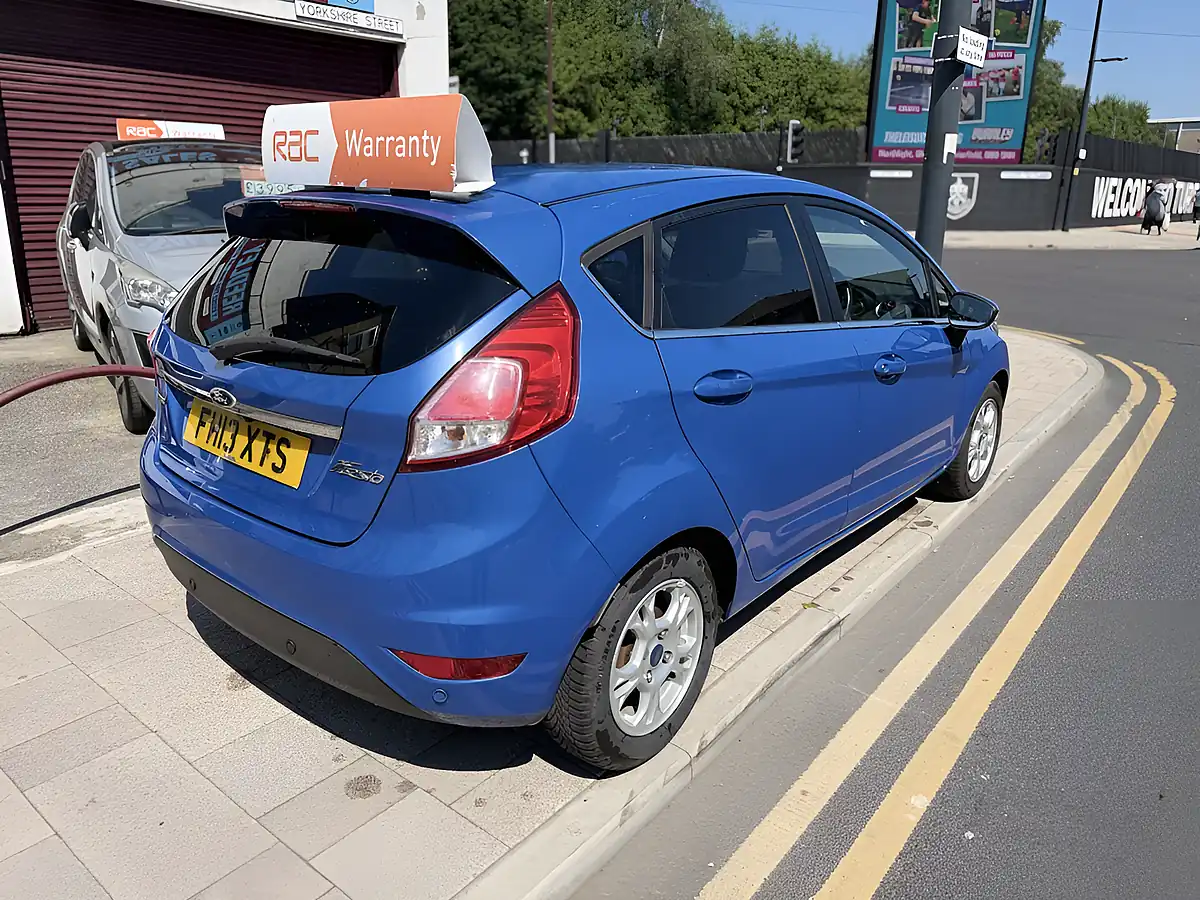 Used 2013 Ford Fiesta Titanium Econetic Blue - Interior and Exterior details 7