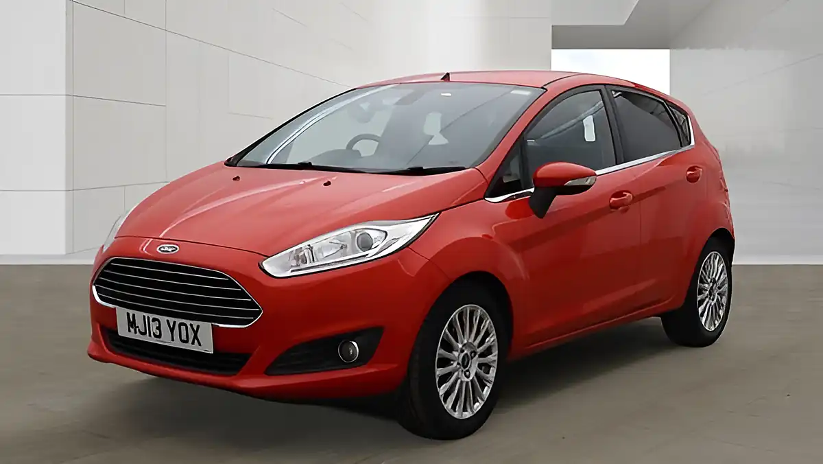 Used 2013 Ford Fiesta Titanium Red - Interior and Exterior details 4