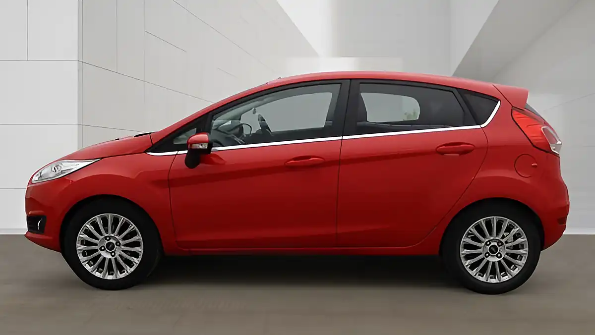 Used 2013 Ford Fiesta Titanium Red - Interior and Exterior details 8