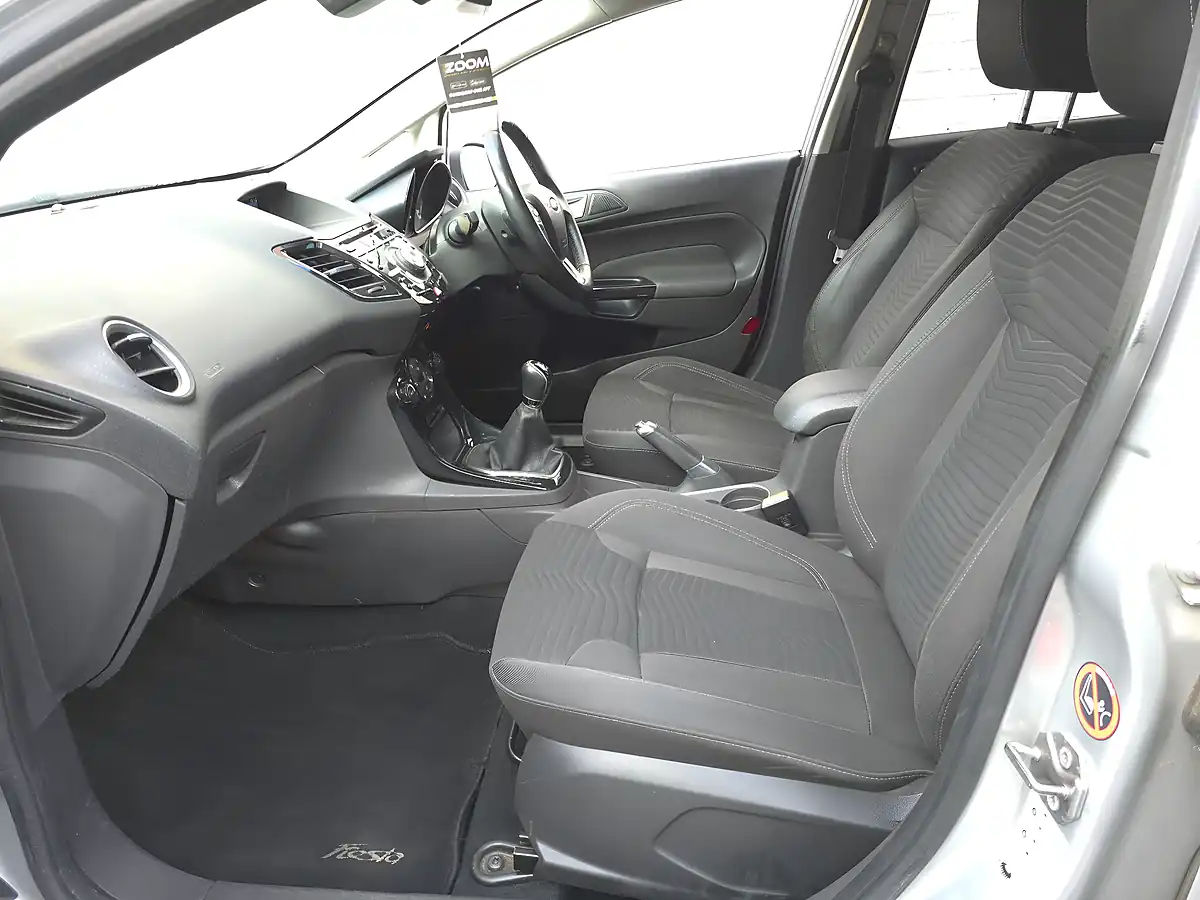 Used 2013 Ford Fiesta Titanium Silver - Interior and Exterior details 13