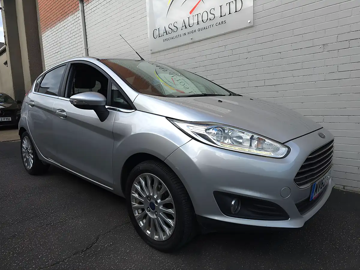 Used 2013 Ford Fiesta Titanium Silver - Interior and Exterior details 15