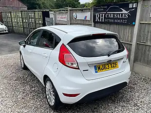 Used 2013 Ford Fiesta Titanium White - Interior and Exterior details 14