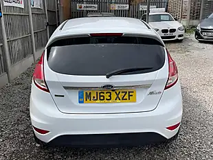 Used 2013 Ford Fiesta Titanium White - Interior and Exterior details 8
