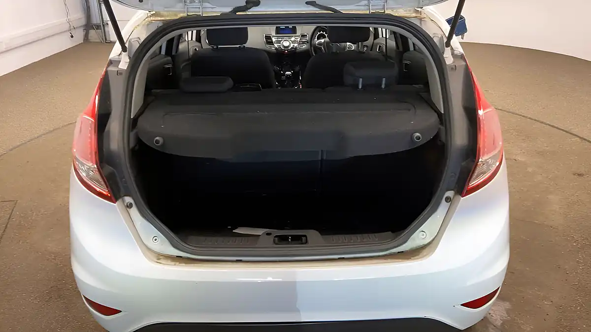 Used 2013 Ford Fiesta Titanium White - Interior and Exterior details 11