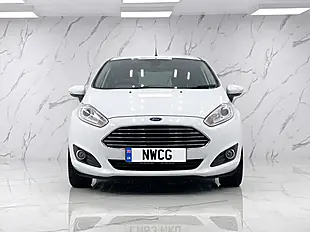 Used 2013 Ford Fiesta Titanium White - Interior and Exterior details 2