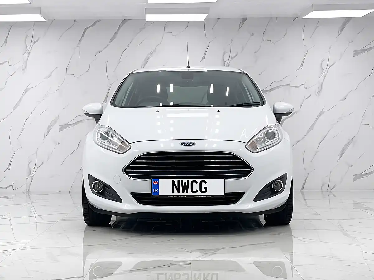 Used 2013 Ford Fiesta Titanium White - Interior and Exterior details 2