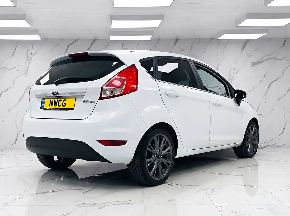 Used 2013 Ford Fiesta Titanium White - Interior and Exterior details 4