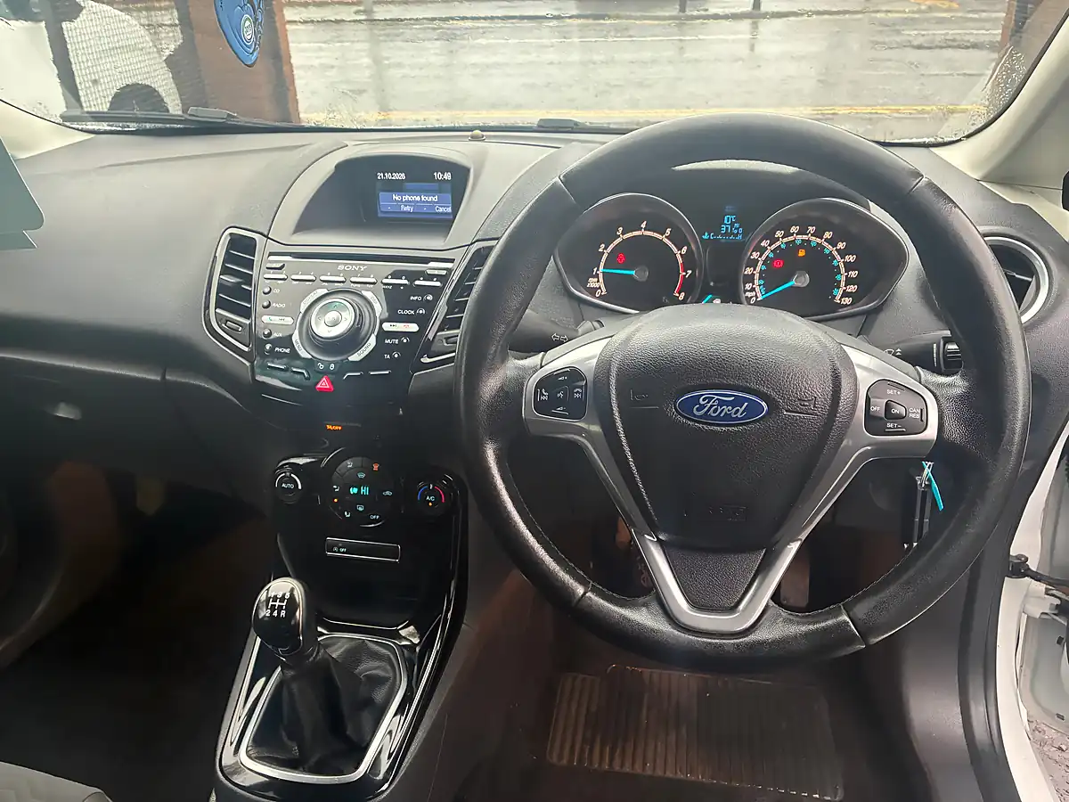 Used 2013 Ford Fiesta Titanium White - Interior and Exterior details 12