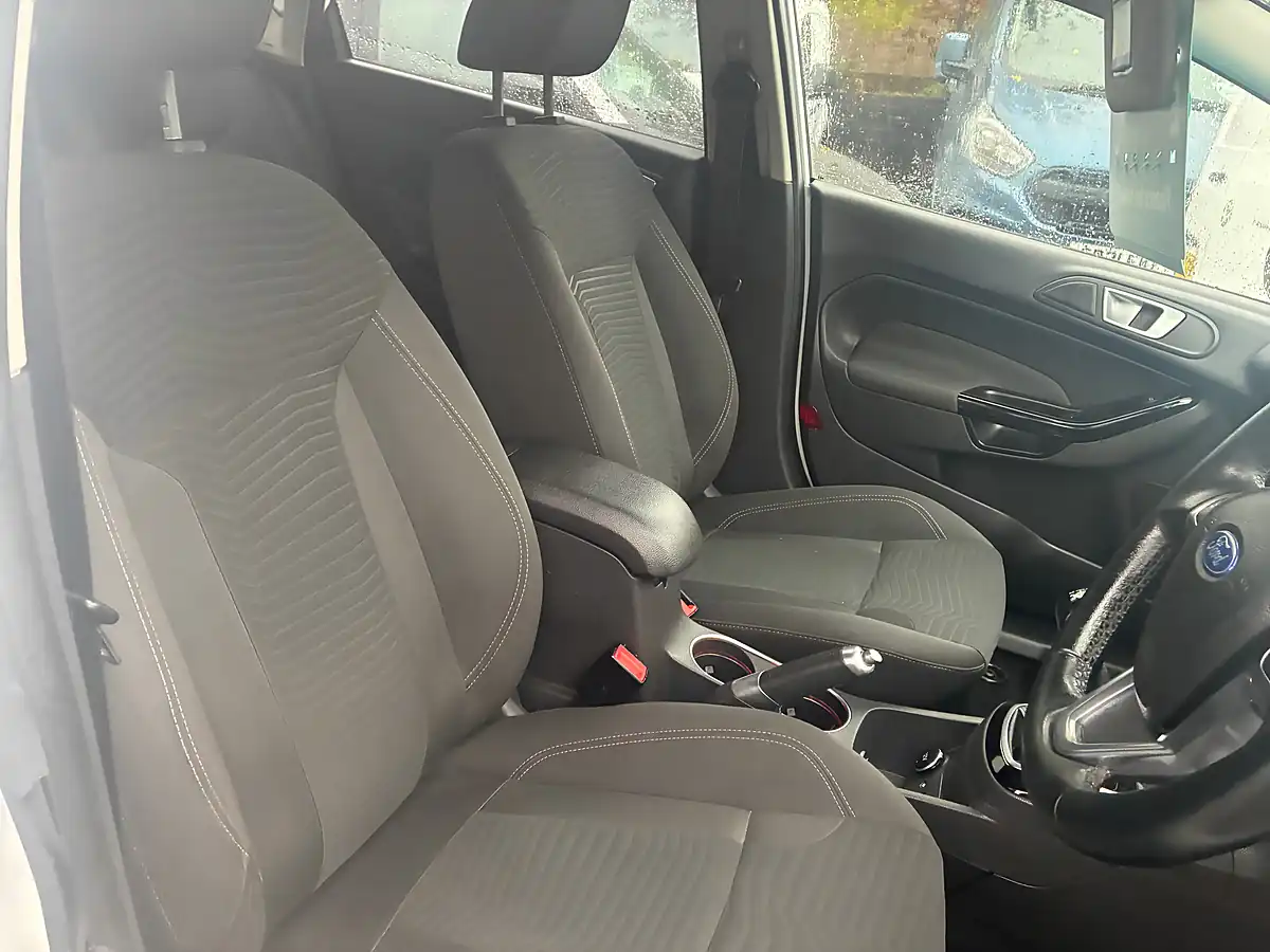 Used 2013 Ford Fiesta Titanium White - Interior and Exterior details 14