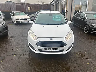Used 2013 Ford Fiesta Titanium White - Interior and Exterior details 8