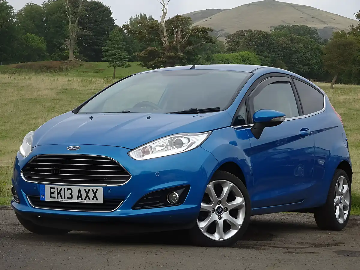Used 2013 Ford Fiesta Titanium X Blue - Interior and Exterior details 2