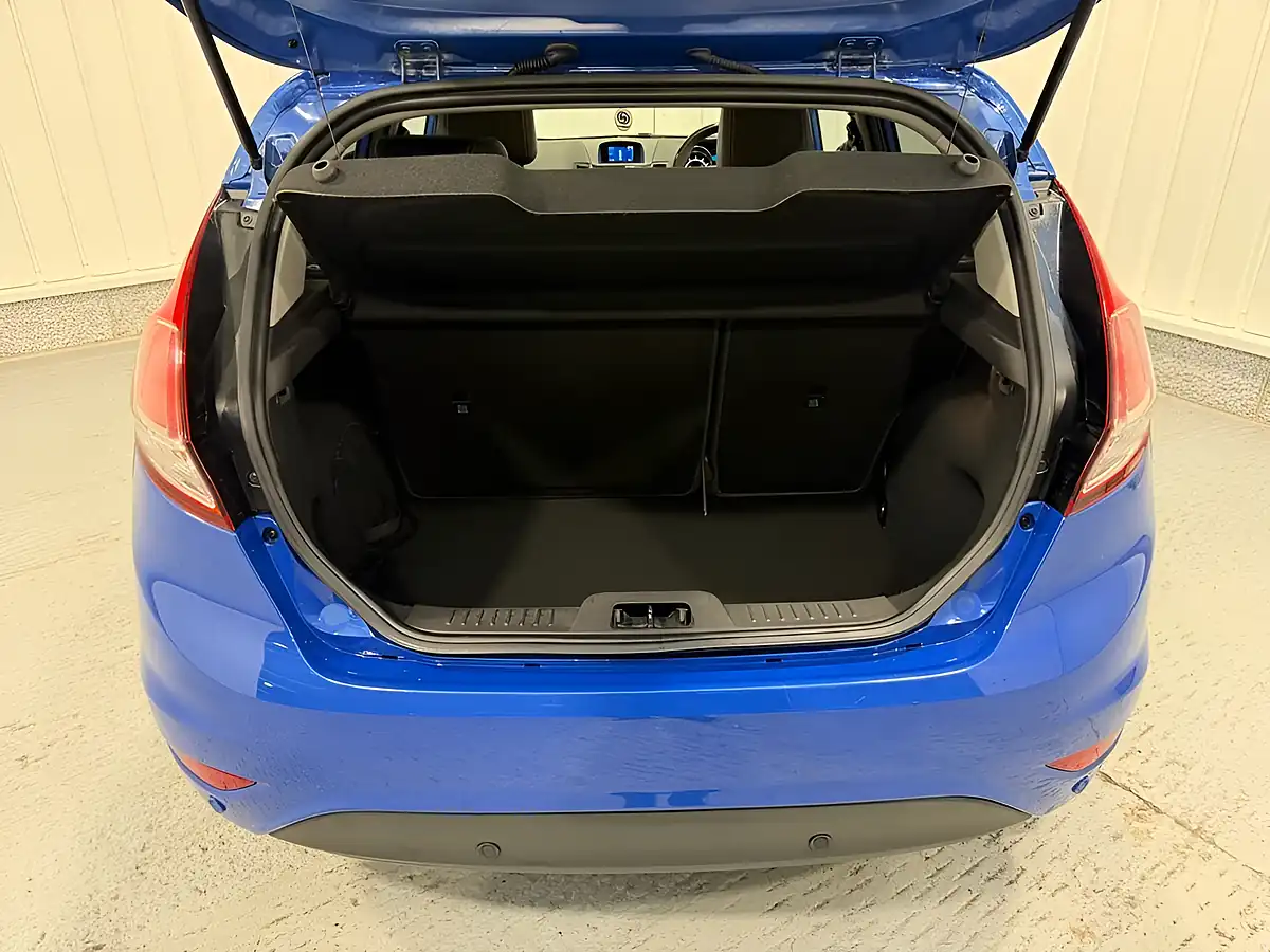 Used 2013 Ford Fiesta Titanium X Blue - Interior and Exterior details 10