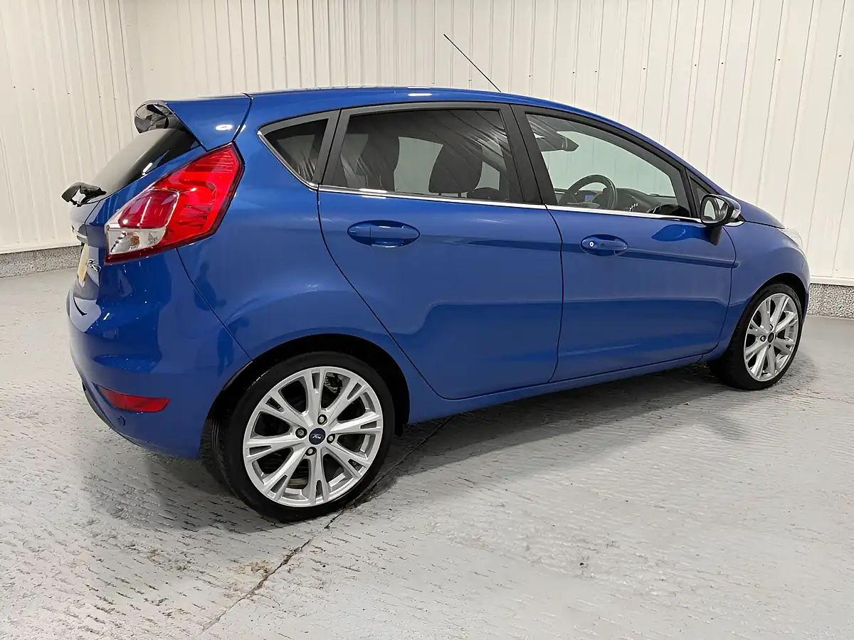 Used 2013 Ford Fiesta Titanium X Blue - Interior and Exterior details 9