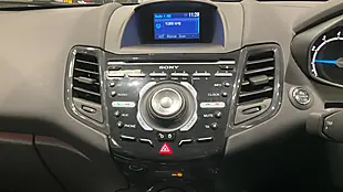 Used 2013 Ford Fiesta Titanium X White - Interior and Exterior details 6