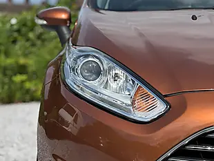 Used 2013 Ford Fiesta Titanium Yellow - Interior and Exterior details 18