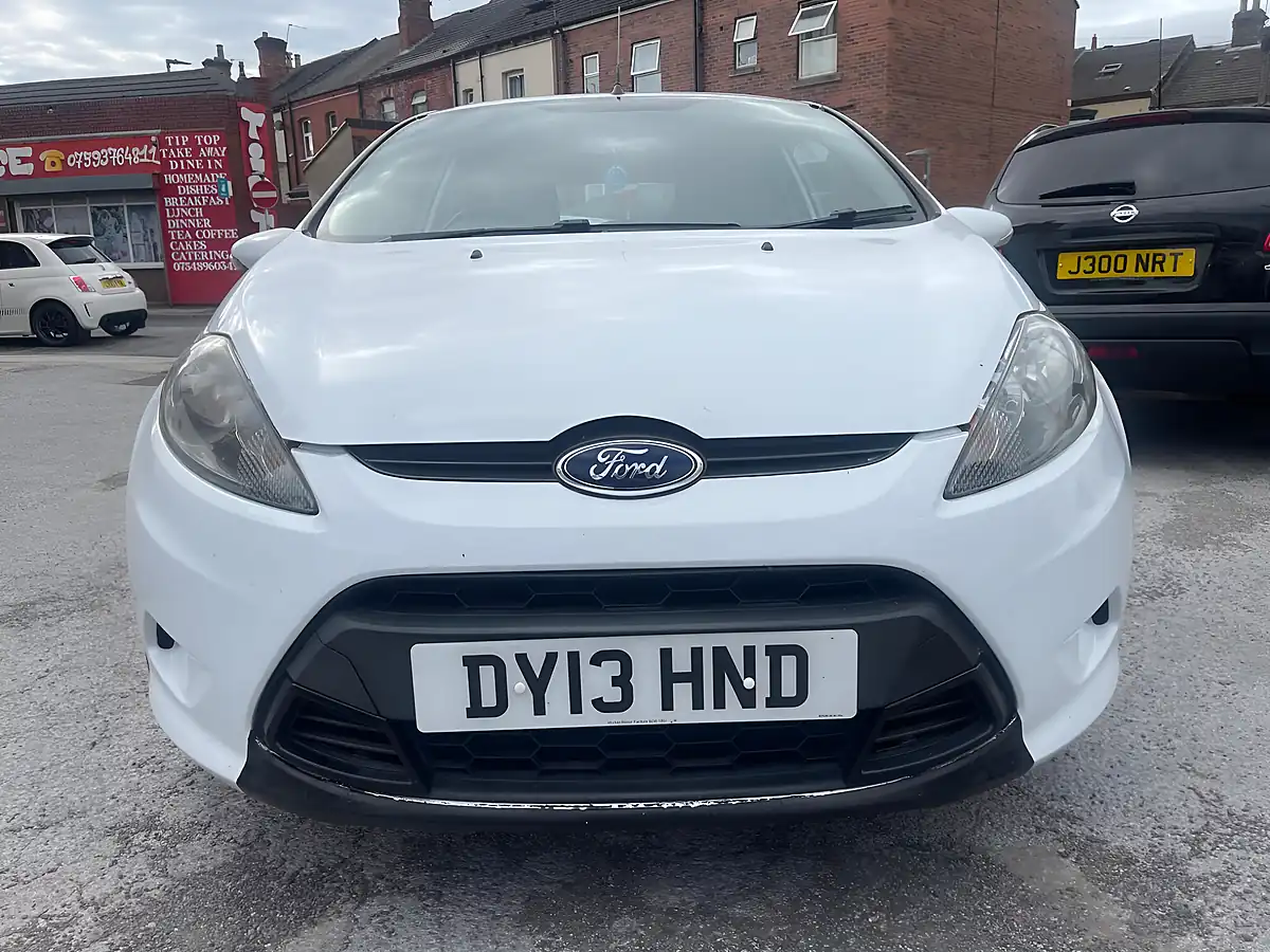 Used 2013 Ford Fiesta Van Panel Van White - Interior and Exterior details 3