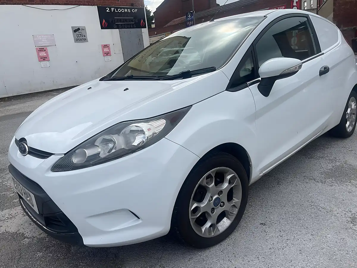 Used 2013 Ford Fiesta Van Panel Van White - Interior and Exterior details 6