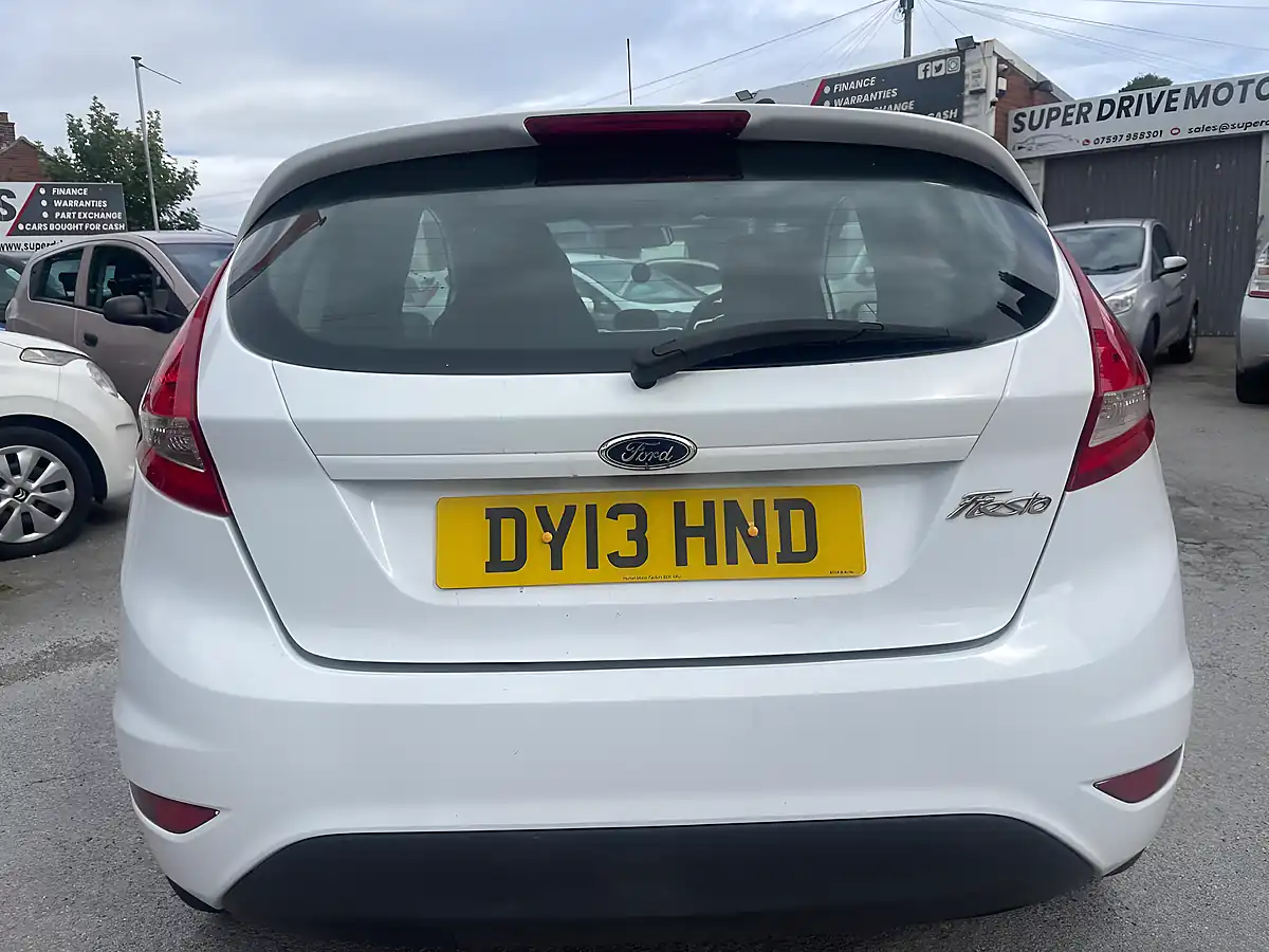 Used 2013 Ford Fiesta Van Panel Van White - Interior and Exterior details 9