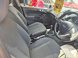 Used 2013 Ford Fiesta Zetec Black - Interior and Exterior details 9