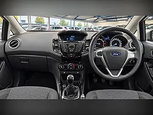 Used 2013 Ford Fiesta Zetec Black - Interior and Exterior details 17