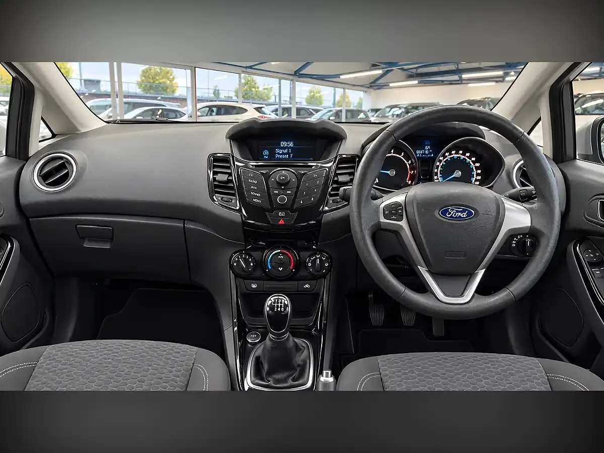 Used 2013 Ford Fiesta Zetec Black - Interior and Exterior details 17