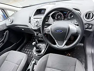 Used 2013 Ford Fiesta Zetec Blue - Interior and Exterior details 17