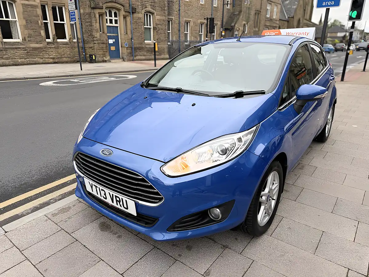 Used 2013 Ford Fiesta Zetec Blue - Interior and Exterior details 2