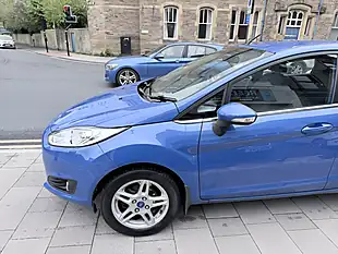 Used 2013 Ford Fiesta Zetec Blue - Interior and Exterior details 6