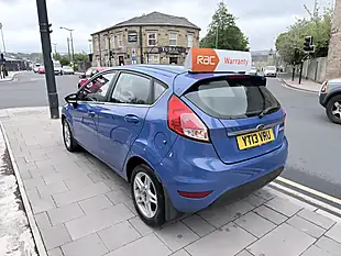 Used 2013 Ford Fiesta Zetec Blue - Interior and Exterior details 9