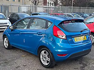 Used 2013 Ford Fiesta Zetec Blue - Interior and Exterior details 4