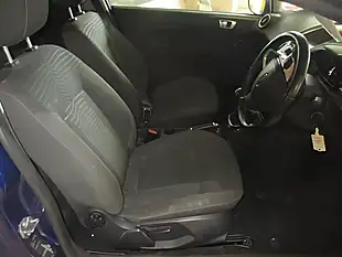 Used 2013 Ford Fiesta Zetec Blue - Interior and Exterior details 7