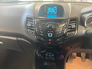 Used 2013 Ford Fiesta Zetec Blue - Interior and Exterior details 10