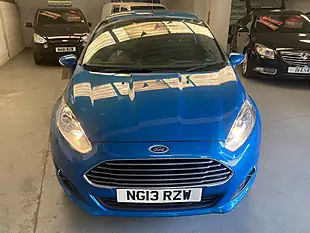 Used 2013 Ford Fiesta Zetec Blue - Interior and Exterior details 5