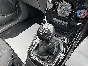 Used 2013 Ford Fiesta Zetec Blue - Interior and Exterior details 18