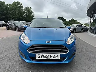 Used 2013 Ford Fiesta Zetec Blue - Interior and Exterior details 2
