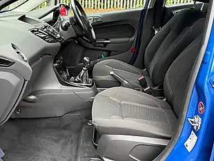 Used 2013 Ford Fiesta Zetec Blue - Interior and Exterior details 12