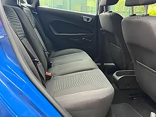 Used 2013 Ford Fiesta Zetec Blue - Interior and Exterior details 14