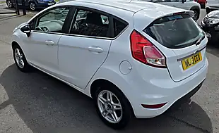 Used 2013 Ford Fiesta Zetec Frozen White - Interior and Exterior details 12