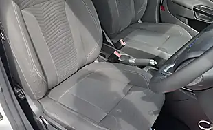 Used 2013 Ford Fiesta Zetec Frozen White - Interior and Exterior details 13