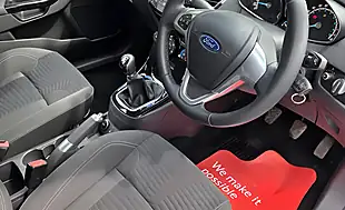 Used 2013 Ford Fiesta Zetec Frozen White - Interior and Exterior details 14