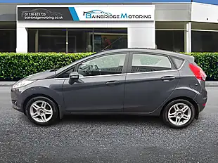 Used 2013 Ford Fiesta Zetec Grey - Interior and Exterior details 6