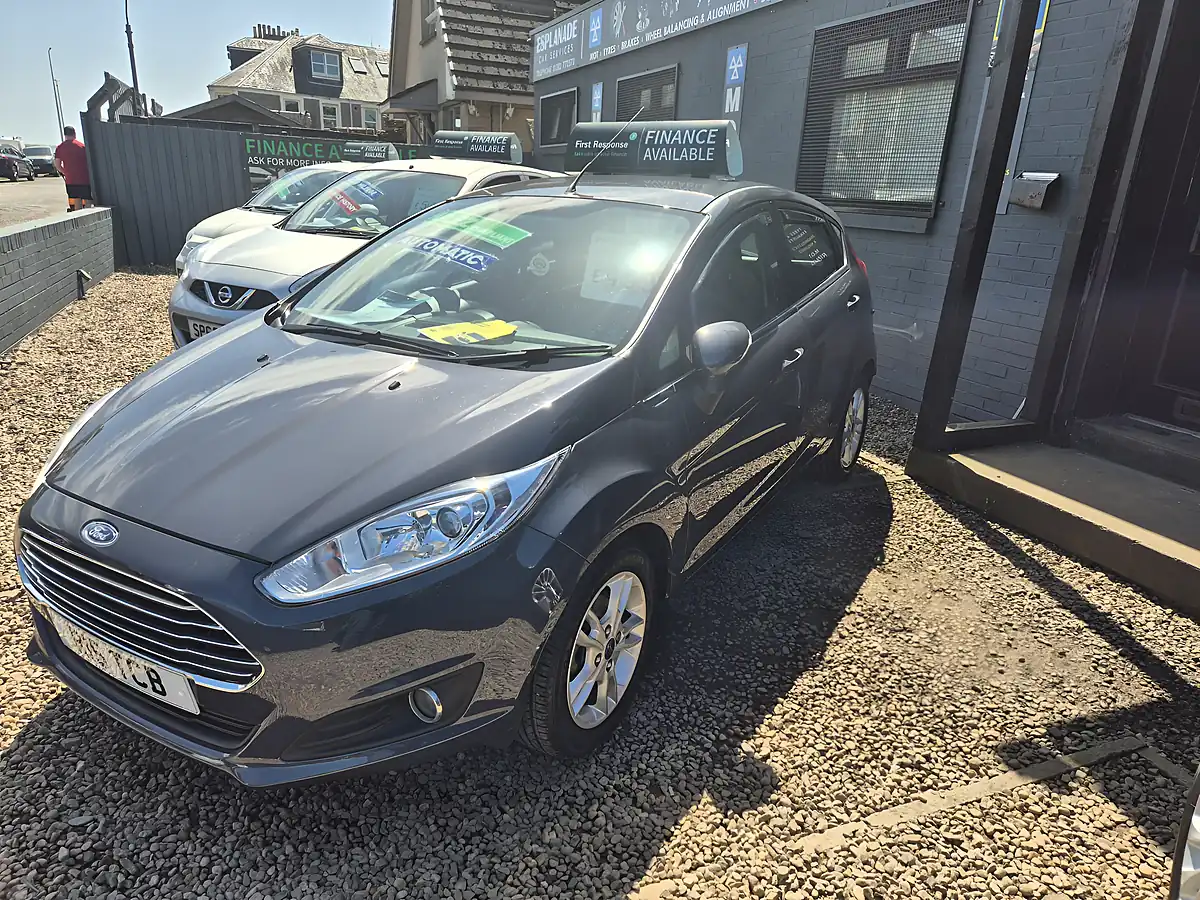 Used 2013 Ford Fiesta Zetec Grey - Interior and Exterior details 2