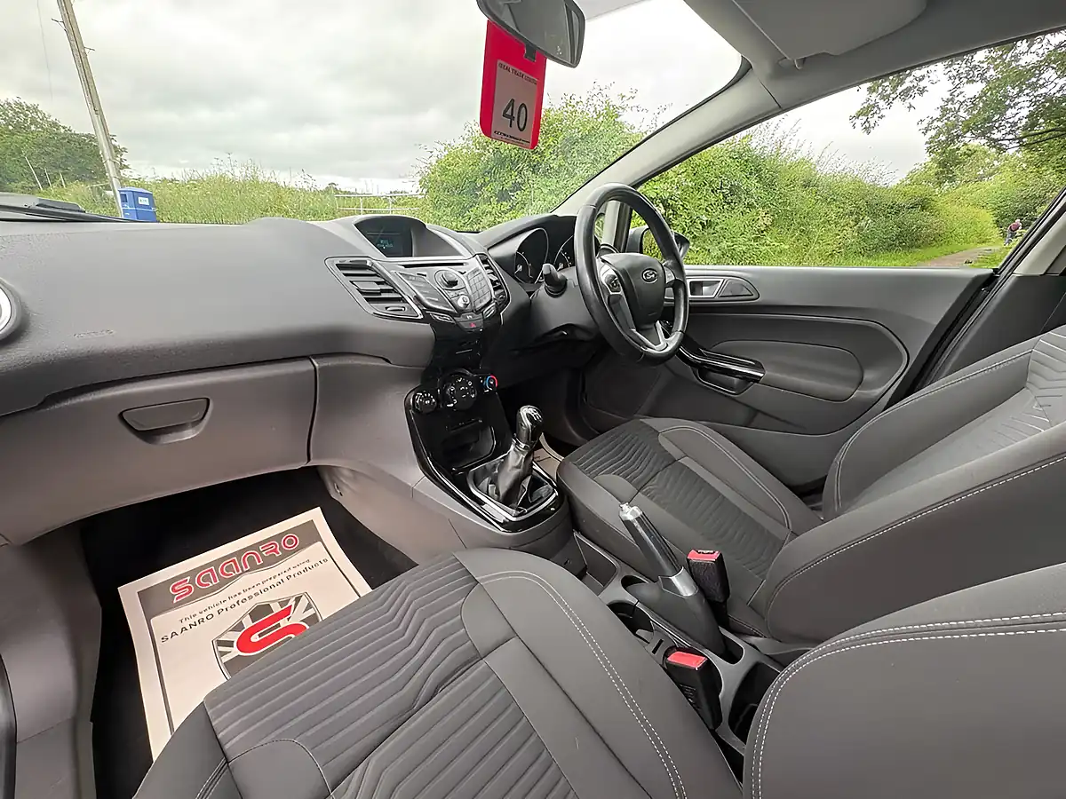 Used 2013 Ford Fiesta Zetec Grey - Interior and Exterior details 13