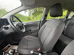 Used 2013 Ford Fiesta Zetec Grey - Interior and Exterior details 16