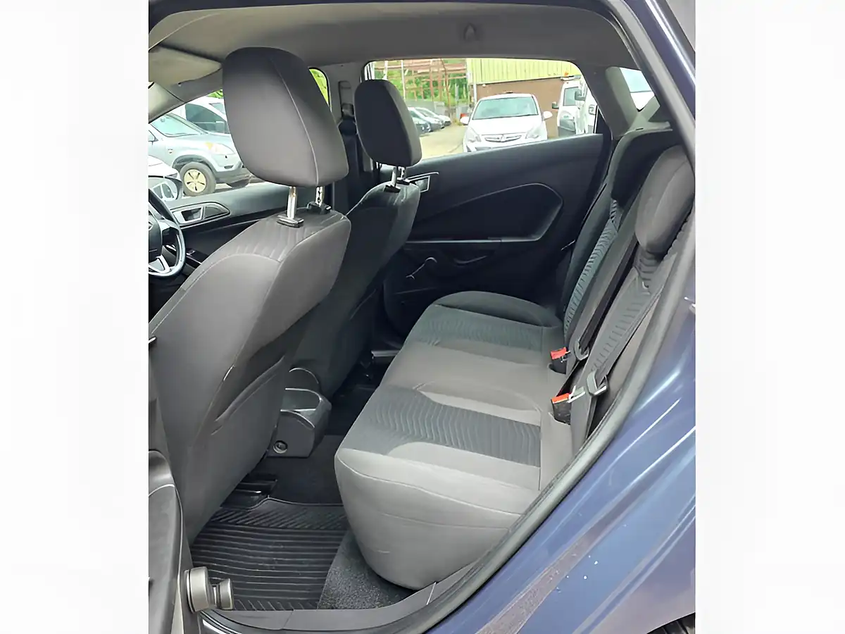 Used 2013 Ford Fiesta Zetec Grey - Interior and Exterior details 18