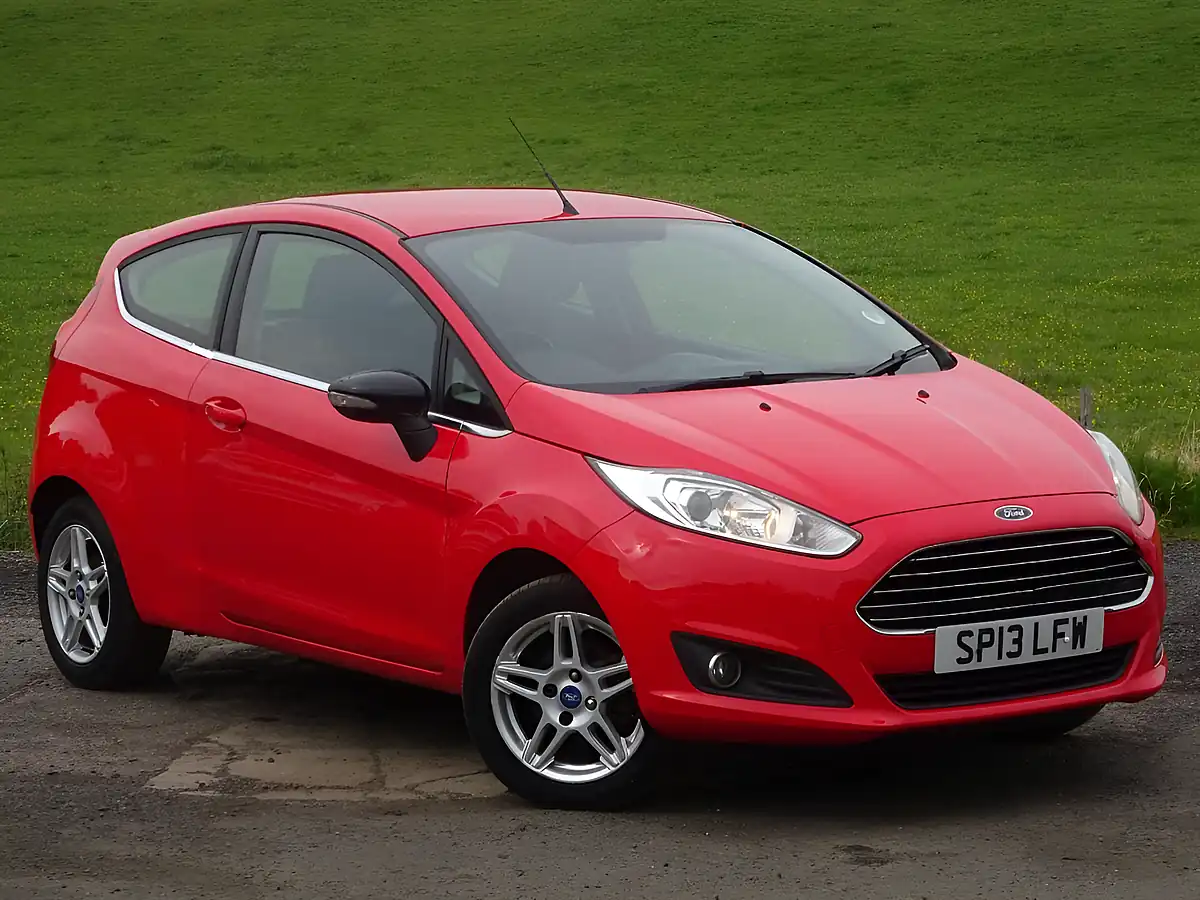 Used 2013 Ford Fiesta Zetec Race - Front View