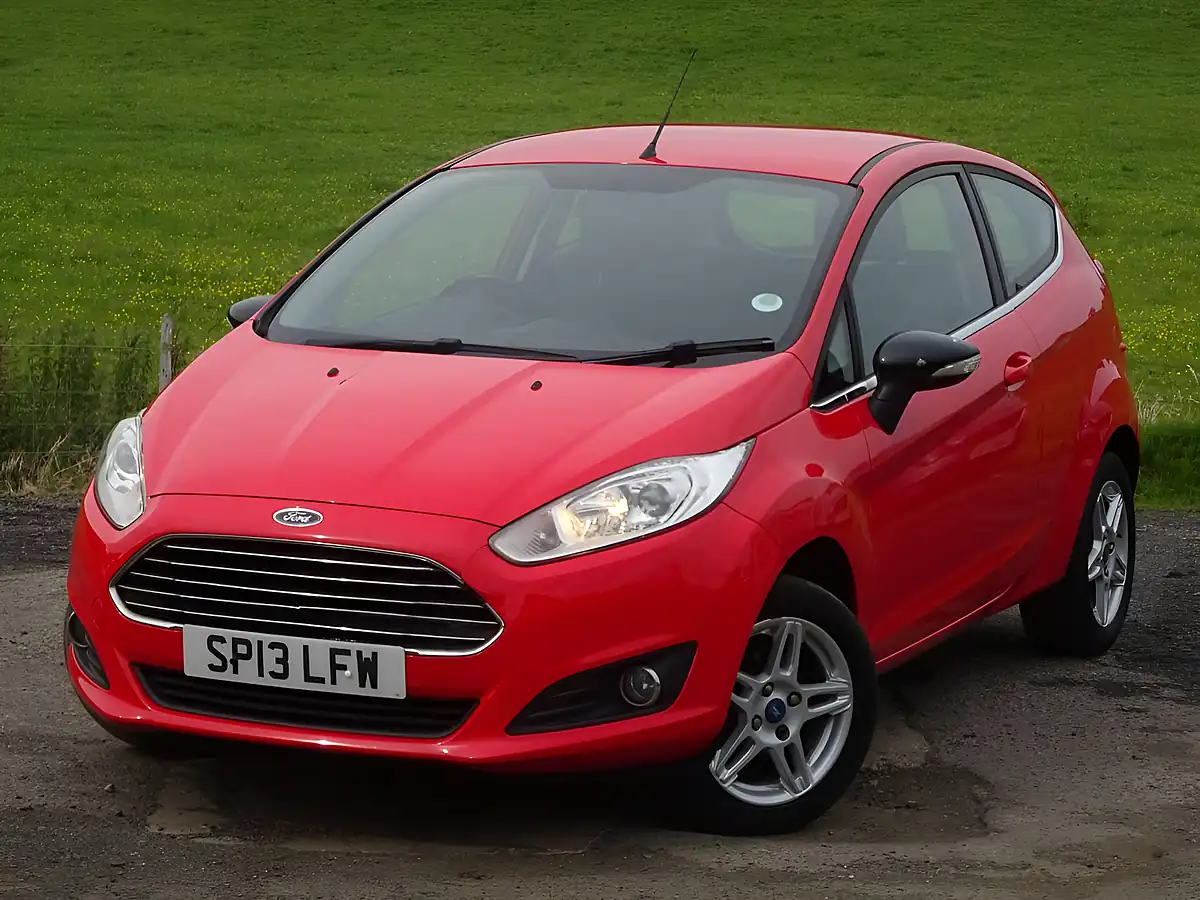 Used 2013 Ford Fiesta Zetec Race - Interior and Exterior details 10