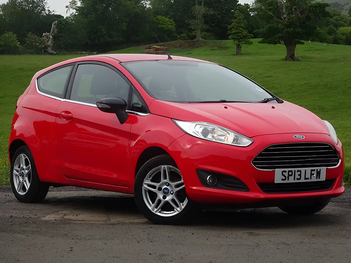Used 2013 Ford Fiesta Zetec Race - Interior and Exterior details 5
