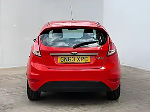 Used 2013 Ford Fiesta Zetec Race Red - Interior and Exterior details 15